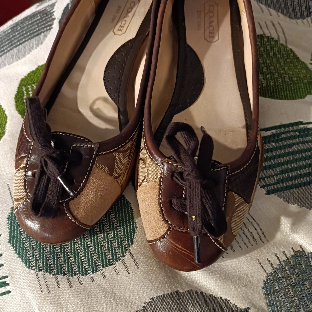 Coach flats shoes